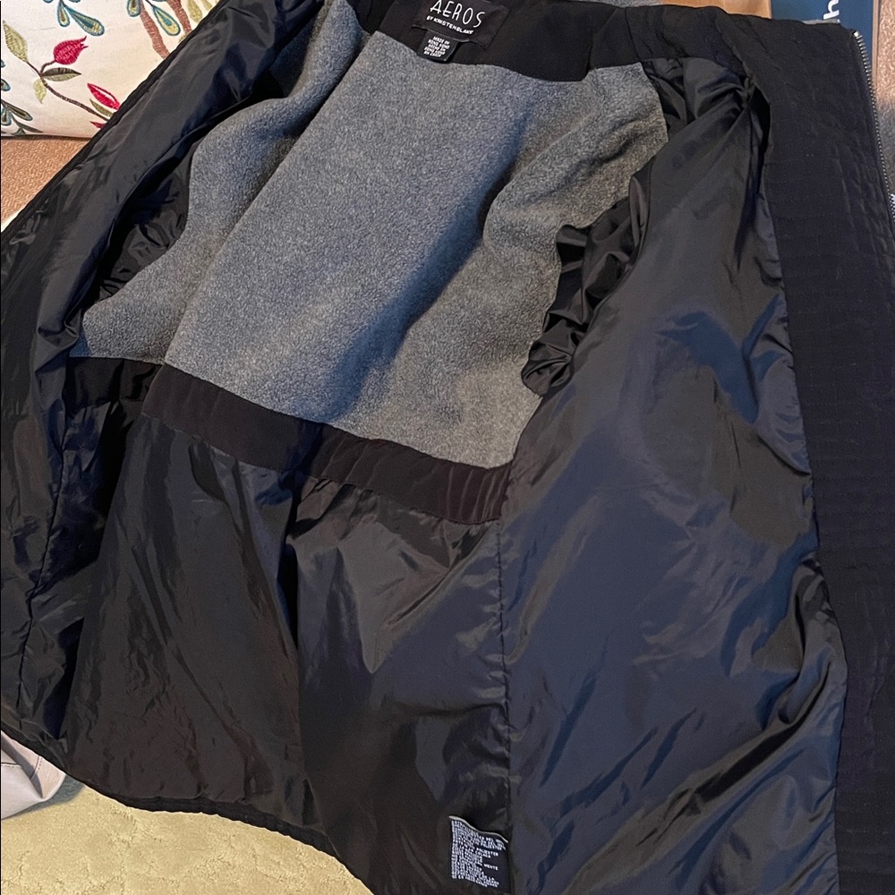 Jacket by Aeros by Kristen Blake size large - Picture 4 of 5